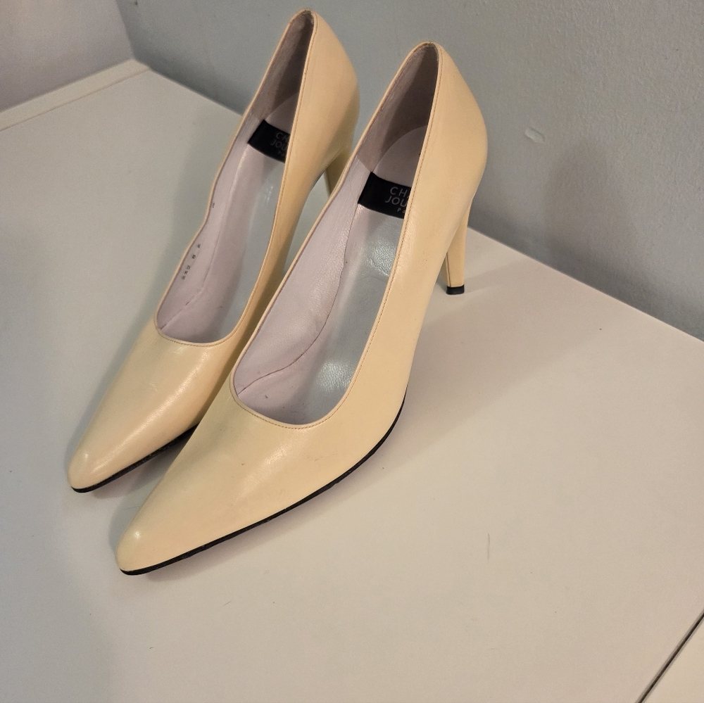 Charles Jourdan Cream Pumps